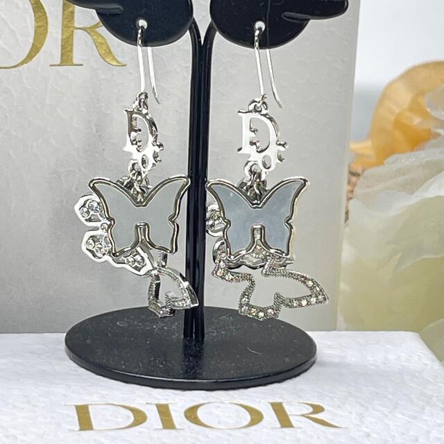 Christian Dior(クリスチャンディオール)ピアス