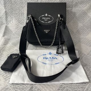 プラダ ミニショルダーバッグ ショルダーバッグ(レディース)の通販 100 ...
