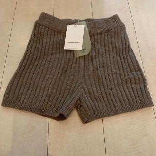 ニットショートパンツ新品タグ付き(ショートパンツ)