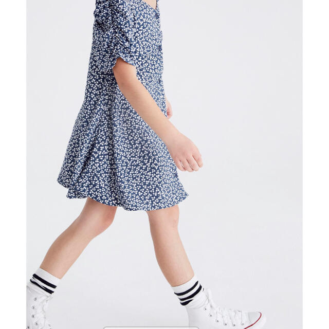 NEXT(ネクスト)のNEXT☆ワンピース　140 キッズ/ベビー/マタニティのキッズ服女の子用(90cm~)(ワンピース)の商品写真