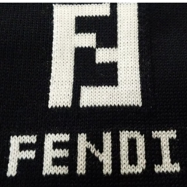 FENDI(フェンディ)のFENDI ウール100%セーター レディースのトップス(ニット/セーター)の商品写真
