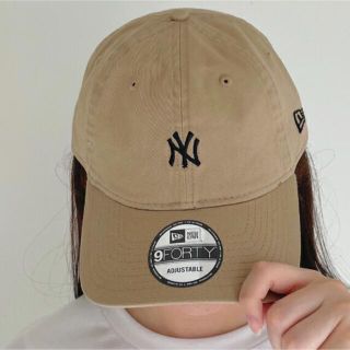 ニューエラー(NEW ERA)のニューエラ　ミニロゴ　ベージュ　ヤンキース(キャップ)