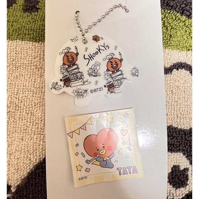 BT21 アクリルキーホルダー エンタメ/ホビーのタレントグッズ(アイドルグッズ)の商品写真