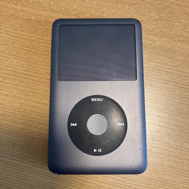 Apple(アップル)のApple iPod classic IPOD CLSC 120GB2008 スマホ/家電/カメラのオーディオ機器(ポータブルプレーヤー)の商品写真
