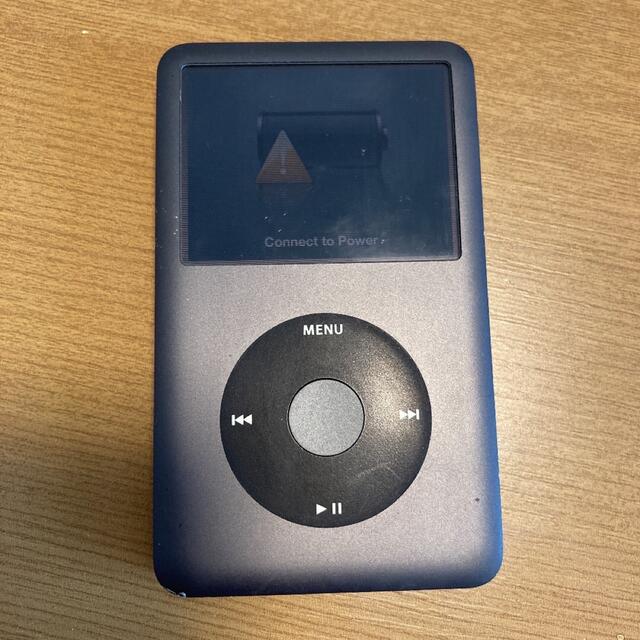 Apple(アップル)のApple iPod classic IPOD CLSC 120GB2008 スマホ/家電/カメラのオーディオ機器(ポータブルプレーヤー)の商品写真