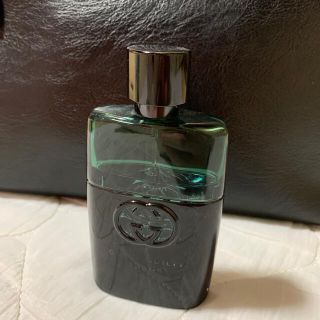 グッチ(Gucci)のグッチ　ギルティブラックプールオムオードトワレ　(香水(男性用))