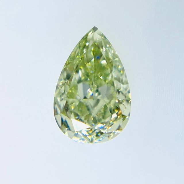 FANCY INTENSE YELLOWISH GREEN 0.368ct PS レディースのアクセサリー(その他)の商品写真