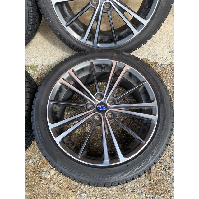 良品 2018年 国産 スタッドレス 215/45R17 ハチロク BRZ 良品 2018年 国産 スタッドレス 215/45R17 ハチロク BRZ