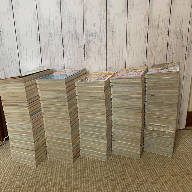 全巻初版 ワンピース 1巻~103巻 計103冊 ○帯、冊子、はがき 全巻初版 ワンピース 1巻~103巻 計103冊 ○帯、冊子、はがき