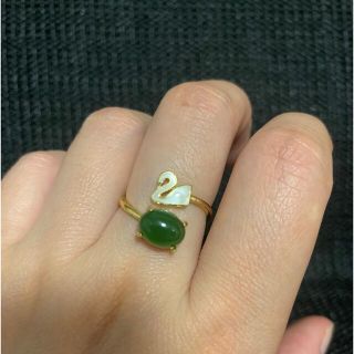 天然無処理　和田玉緑翡翠　白鳥型指輪リング　(リング(指輪))