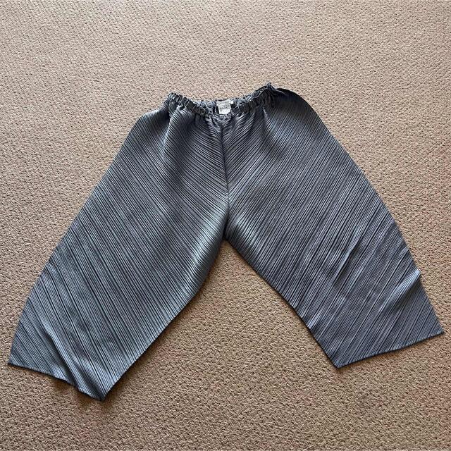 おすすめ PLEATS PLEASE ISSEY MIYAKE - プリーツプリーズ パンツ