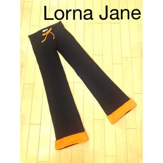 Lorna Jane(ローナジェーン)ブーツカット/フレアストレッチパンツ(カジュアルパンツ)