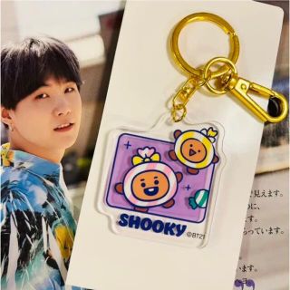 ビーティーイシビル(BT21)のbt21 オリジナル　アクリルキーホルダー　shooky suga bts(アイドルグッズ)