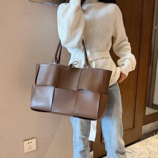 ボッテガヴェネタ(Bottega Veneta)の★A4可能　トートバッグ　PU革バッグ(トートバッグ)