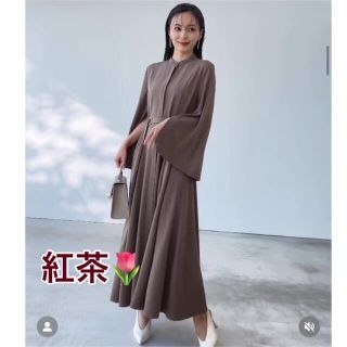 超美品 スリットスリーブフレアワンピース anuans スリットロング