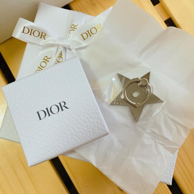 Dior(ディオール)のDior スマホリング スマホ/家電/カメラのスマホアクセサリー(iPhoneケース)の商品写真