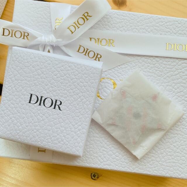 Dior(ディオール)のDior スマホリング スマホ/家電/カメラのスマホアクセサリー(iPhoneケース)の商品写真