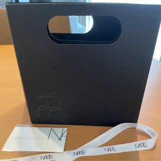 ナーズ(NARS)の【新品】NARS ギフト袋　リボン　メッセージカード(ショップ袋)