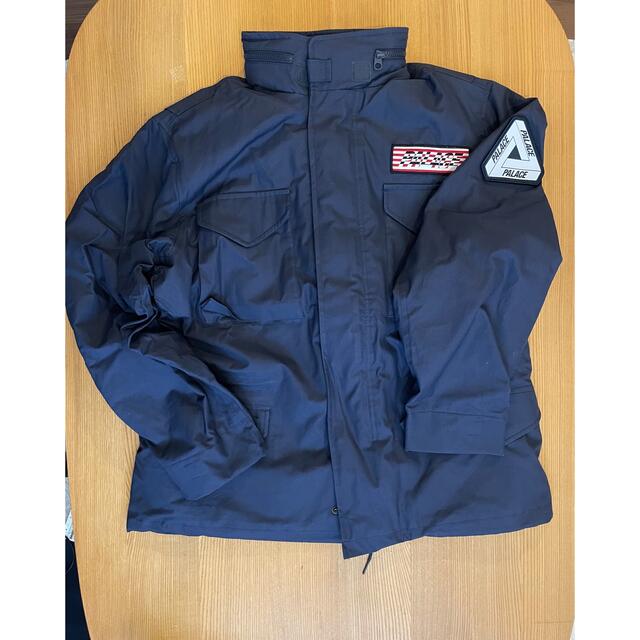 PALACE(パレス)のpalace p-65 jacket Mサイズ/ネイビー/新品未使用 メンズのジャケット/アウター(ミリタリージャケット)の商品写真