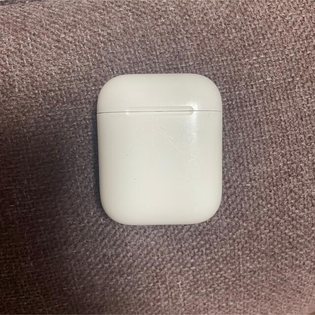 Apple AirPods 第2世代(正規品) 両耳イヤホン＆充電ケース ...