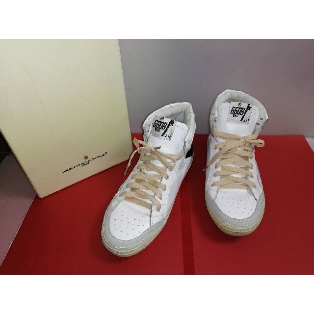 値下げ！GOLDEN GOOSE ハイカットスニーカー