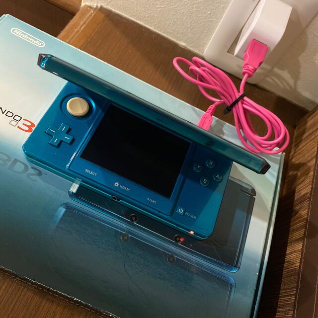 ニンテンドー3DS(ニンテンドー3DS)のNintendo 3DS 本体 アクアブルー エンタメ/ホビーのゲームソフト/ゲーム機本体(携帯用ゲーム機本体)の商品写真