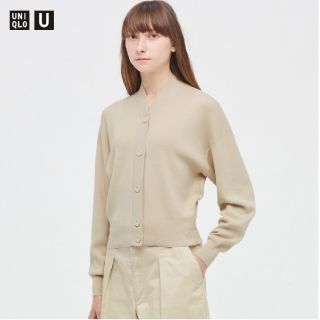 ユニクロ(UNIQLO)のユニクロU　カーディガンショート丈　長袖　ベージュ　Ｓサイズ(カーディガン)