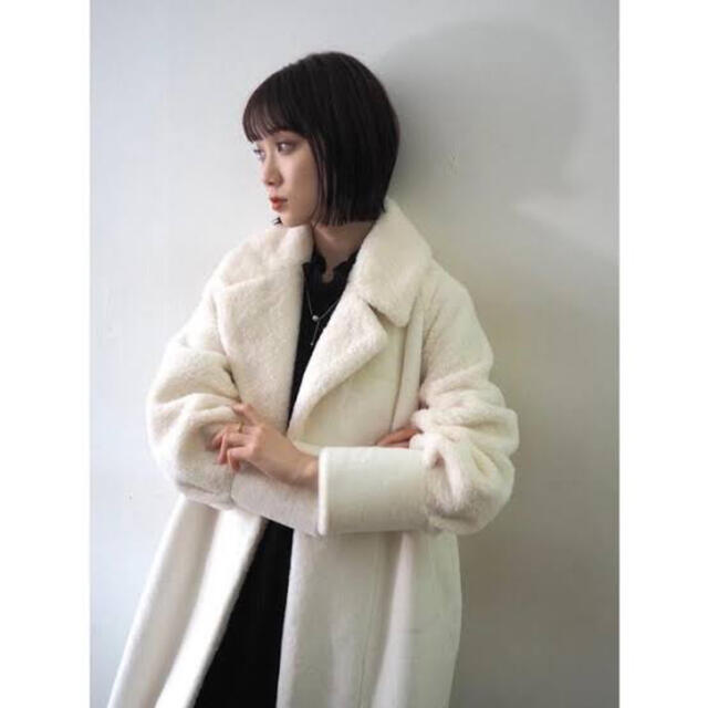 lumier ×yukko MOUTON AND BOA LONG COAT レディースのジャケット/アウター(ムートンコート)の商品写真