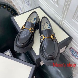 グッチ ローファーの通販 2,000点以上 | Gucciを買うならラクマ