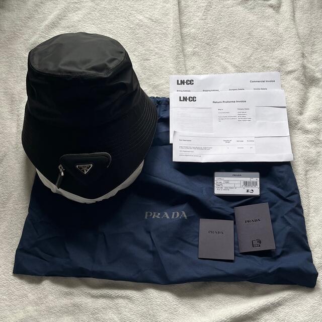 最安値 確実正規品 PRADA22ss Re-nylon コインポケットバケハ