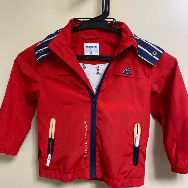 PETIT BATEAU(プチバトー)の専用！マヨラル　95 ナイロンジャケット　ヨットパーカー キッズ/ベビー/マタニティのキッズ服男の子用(90cm~)(ジャケット/上着)の商品写真