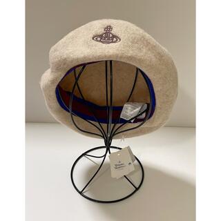 ヴィヴィアンウエストウッド(Vivienne Westwood)のVivienne westwoodヴィヴィアンウエストウッド ベージュ ベレー帽(ハンチング/ベレー帽)