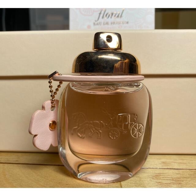 COACH(コーチ)のコーチ　フローラル　オードパルファム30ml コスメ/美容の香水(香水(女性用))の商品写真