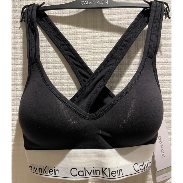 Calvin Klein(カルバンクライン)のCalvinKlein ノンワイヤーブラ レディースの下着/アンダーウェア(ブラ)の商品写真