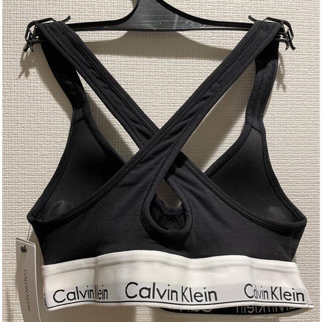 CalvinKlein ノンワイヤーブラ