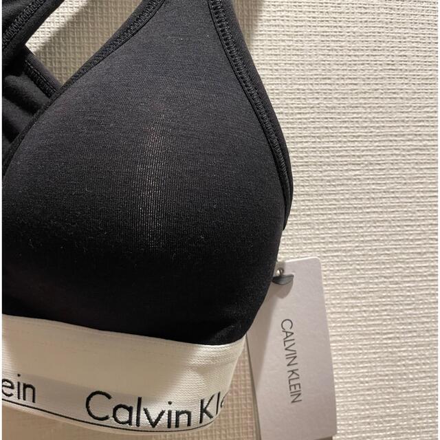 CalvinKlein ノンワイヤーブラ