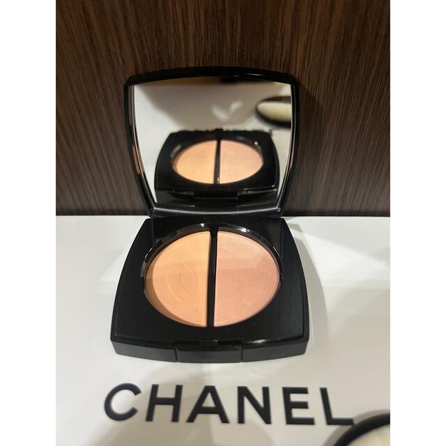 CHANEL(シャネル)のシャネル【新品未使用】デュオブロンズエルミエールクレール コスメ/美容のベースメイク/化粧品(フェイスカラー)の商品写真