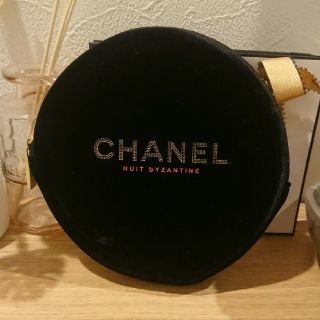 シャネル(CHANEL)のCHANEL シャネル ノベルティポーチ 新品未使用☆(ポーチ)