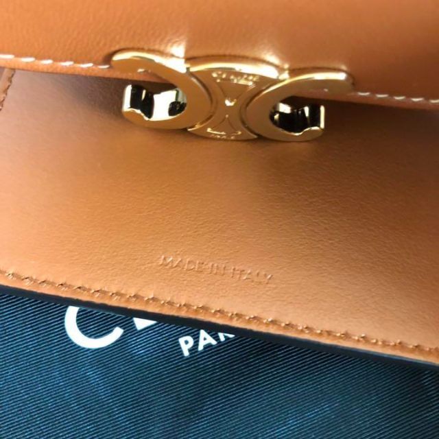 けいたしか celine - CELINE セリーヌ トリオンフスモールフラップ