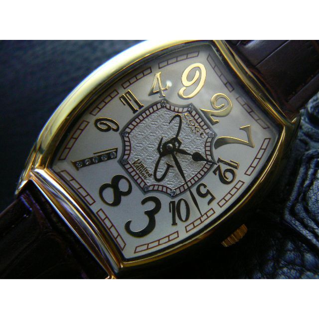 COGU(コグ)のＣＯＧＵ　コグ　ジャンピングアワー　ゴールドカラー　ベルトが社外品　 メンズの時計(腕時計(アナログ))の商品写真