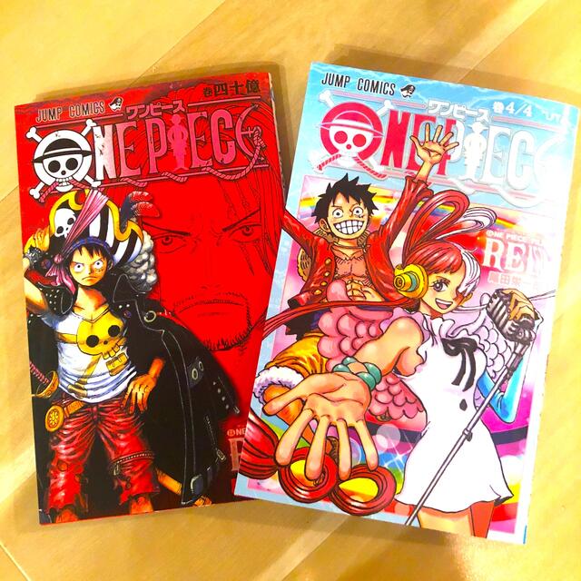 ONEPIECE FILM RED2冊セット エンタメ/ホビーの漫画(少年漫画)の商品写真