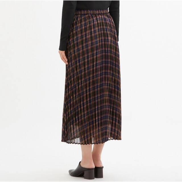 GU(ジーユー)のGU チェックプリーツロングスカートAM Mサイズ　69NAVY レディースのスカート(ロングスカート)の商品写真