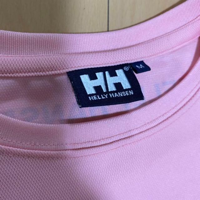 HELLY HANSEN(ヘリーハンセン)のクーコ様専用☆送料無料☆ h/h ヘリーハンセン　サーモンピンク　M レディースのトップス(Tシャツ(半袖/袖なし))の商品写真