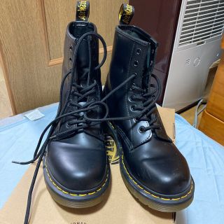 ドクターマーチン(Dr.Martens)の最終値下げ｡ドクターマーチン(ブーツ)