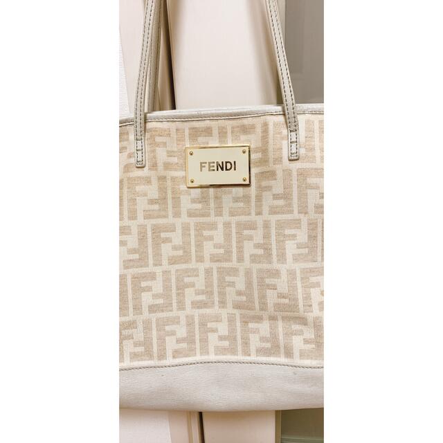 FENDI(フェンディ)の 購入申請中FENDIトートバッグ レディースのバッグ(トートバッグ)の商品写真