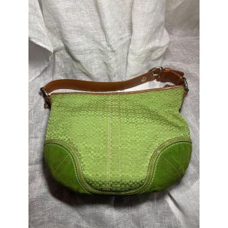 COACH(ハンドバッグ ・ グリーン・カーキ/緑色系)のフリマ COACH(ハンドバッグ ・ グリーン・カーキ/緑色系)のフリマ