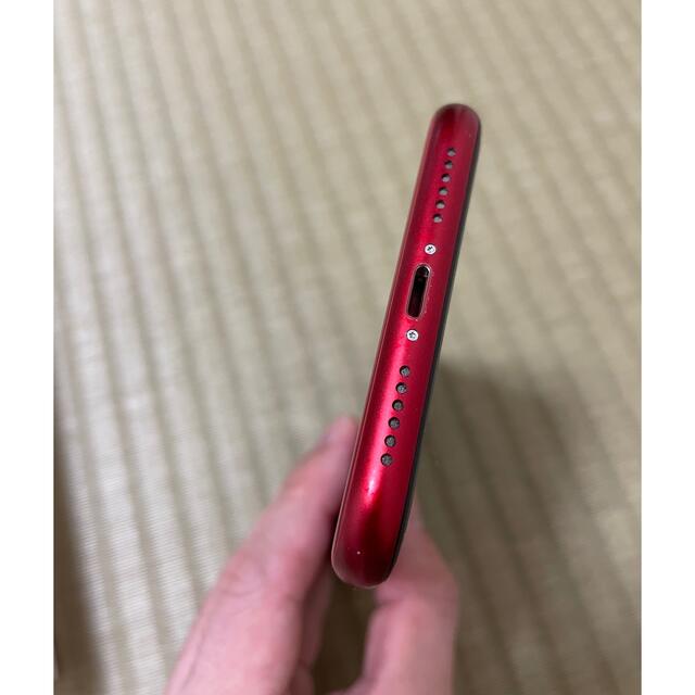 iPhone(アイフォーン)の箱有りiPhone XR 128G RED スマホ/家電/カメラのスマートフォン/携帯電話(スマートフォン本体)の商品写真