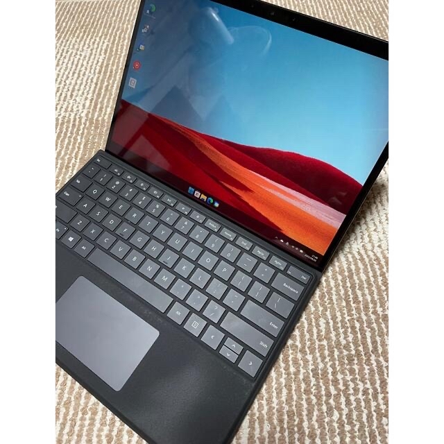 Microsoft(マイクロソフト)のSurface Pro X SIMフリー、英語キーボード スマホ/家電/カメラのPC/タブレット(ノートPC)の商品写真