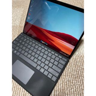 マイクロソフト(Microsoft)のSurface Pro X SIMフリー、英語キーボード(ノートPC)