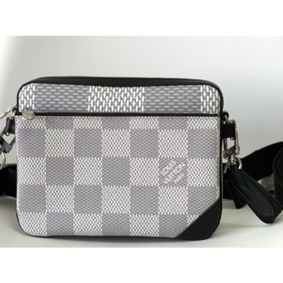 ヴィトン(LOUIS VUITTON) メッセンジャーバッグ(メンズ)の通販 300点 ...